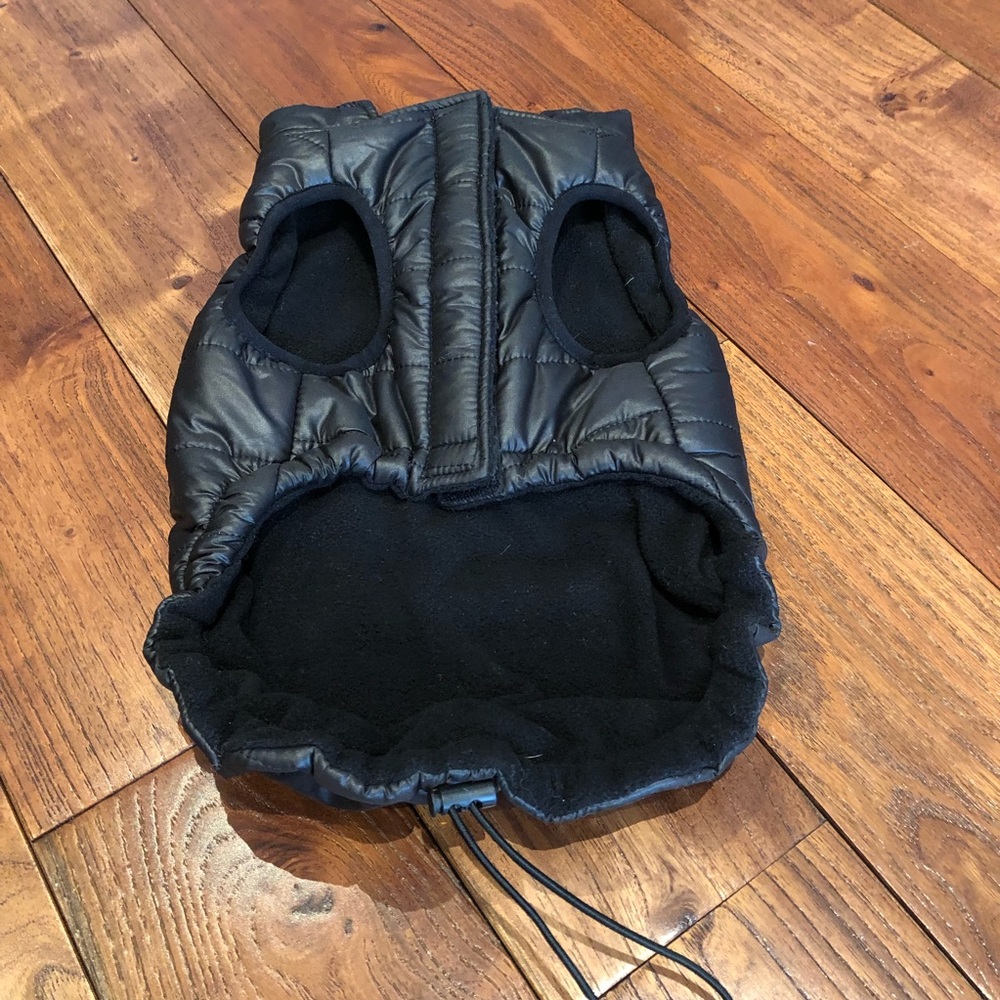 Bailey & Bella small dog breed black winter coat/jacket size M/M used once!